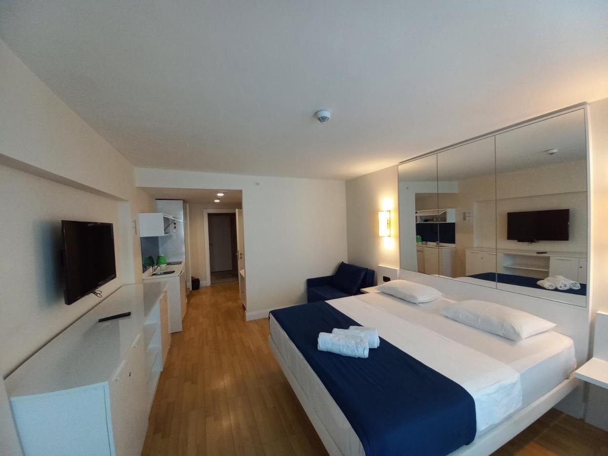 Orbi City Apartments On The Beach Batumi Exterior foto